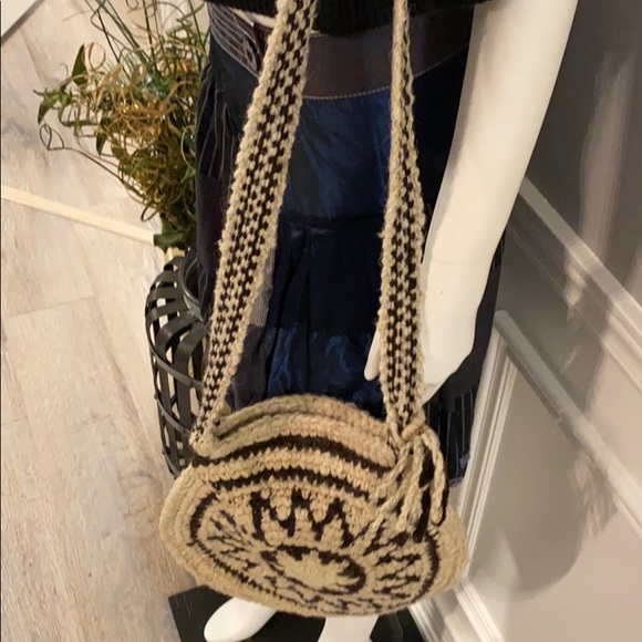 Handmade Wool SAC - Picture 5 of 5